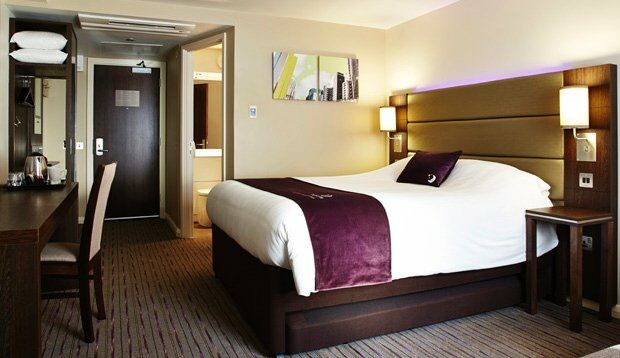 Premier Inn เฮล ภายนอก รูปภาพ